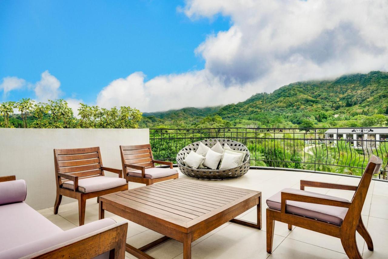 The Westin Tashee Resort, Taoyuan Даксі Екстер'єр фото View from the rooftop