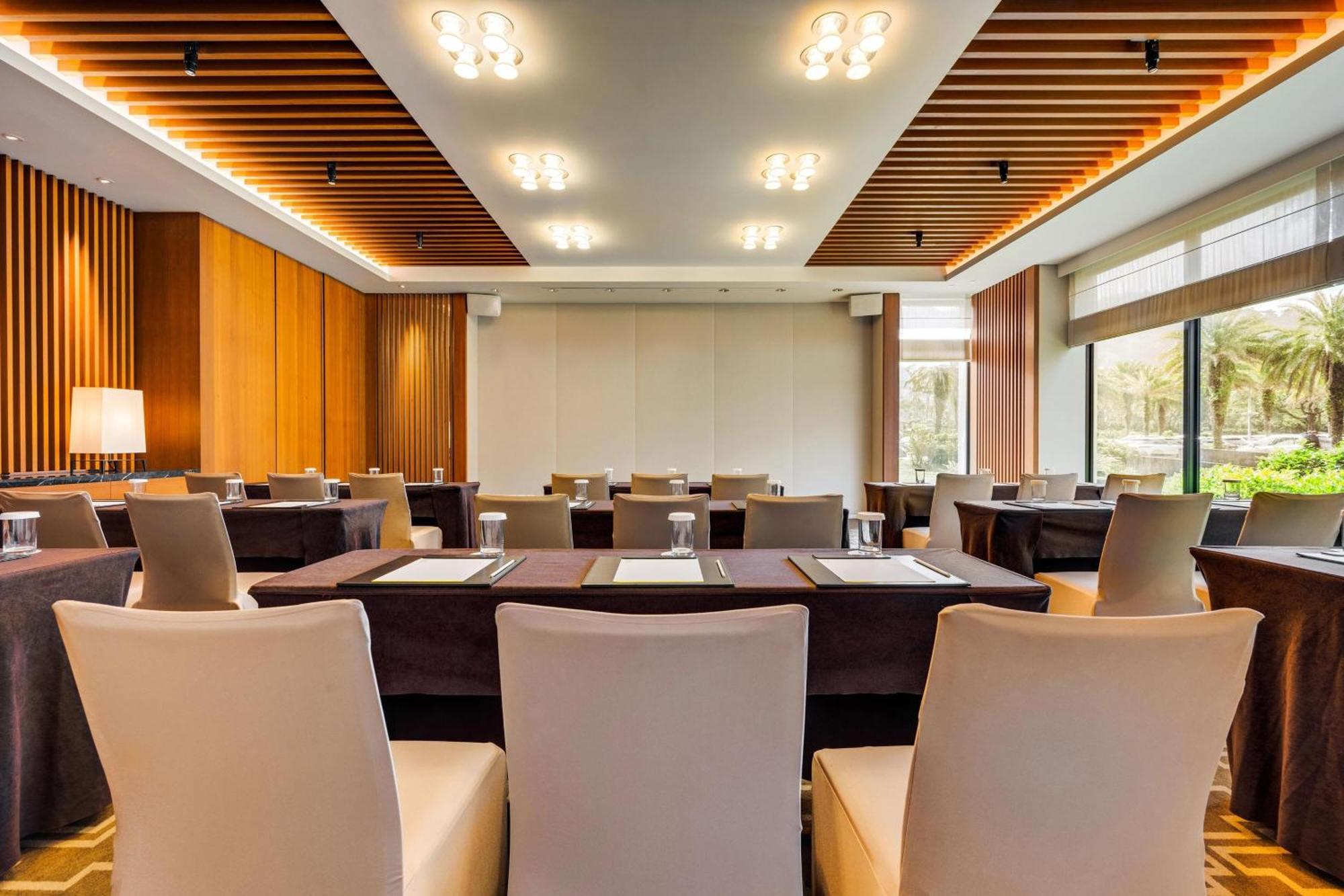 The Westin Tashee Resort, Taoyuan Даксі Екстер'єр фото Meeting room